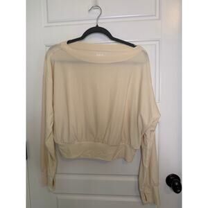 Old Navy Active Cream LS Cropped Athletic Top Size Small